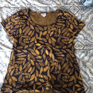 Lularoe XS Feathers Perfect Tee